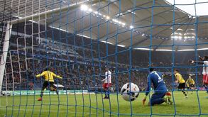 Aubameyang regressa... e assina um póquer pelo Borussia Dortmund