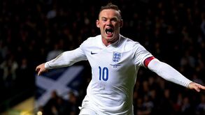 Rooney embebedou-se a festejar vitória... e acabou num casamento