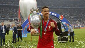 Consegue adivinhar qual foi a primeira coisa que Ronaldo fez no dia da final do Euro?