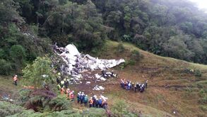Avião onde viajava equipa brasileira caiu na Colômbia