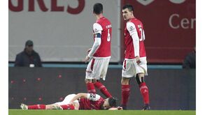 Mauro com rutura do ligamento cruzado anterior do joelho direito