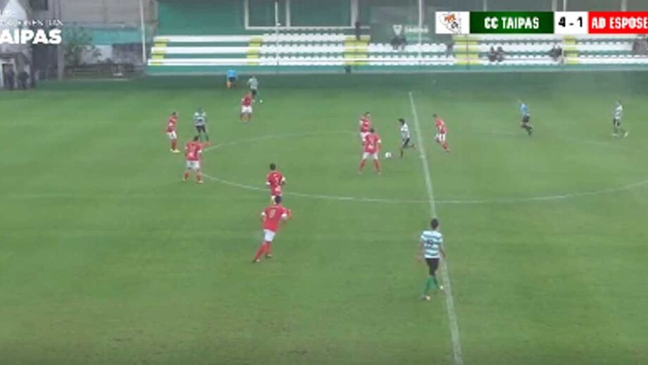 Eduardo Moreira exibia um cartaz em que pedia um abraço ao capitão da equipa nacional