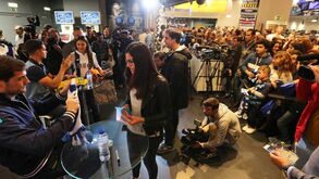 Crise? No Dragão esperaram... 10 horas pelos autógrafos de Casillas e André Silva