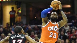 LeBron James marca 27 aos Heat e já é o 9.º melhor marcador de sempre