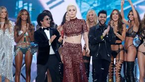 Lady Gaga faz dieta rigorosa