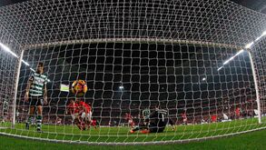 A crónica do Benfica-Sporting (2-1): Prémio e castigo