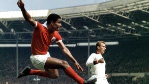 Camisola de 2017/18 em homenagem a Eusébio