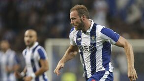 Depoitre seguro até junho