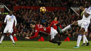 Manchester United soma a quinta vitória consecutiva