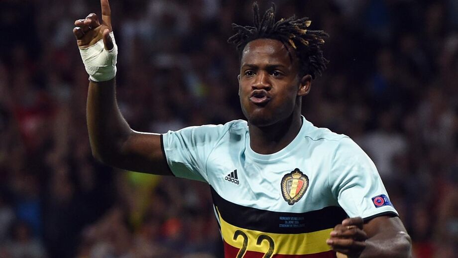 Batshuayi ao serviço da Bélgica