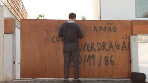 Fernando Madureira e o portão grafitado: «São ossos do ofício»