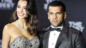 Terá Dani Alves conquistado o prémio para o mais extravagante?
