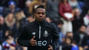 Estreia de Kelvin nas opções