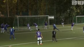 Como seria o futebol sem foras-de-jogo? Os alemães fizeram o teste e mostram-lhe