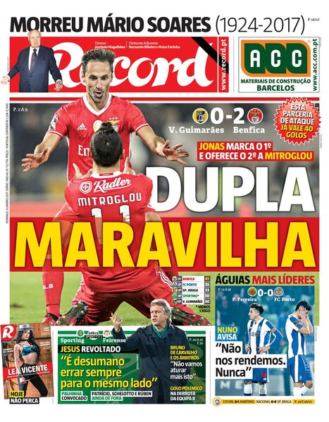 Descarregar capa em PDF de alta resolução