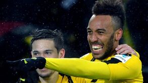 B. Dortmund bate RB Leipzig graças a Aubameyang