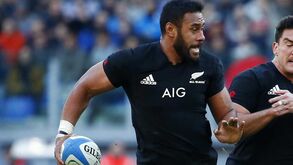 Tuipulotu suspenso provisoriamente por controlo positivo em teste antidoping