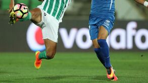 Placard suspende apostas em jogo de Liga