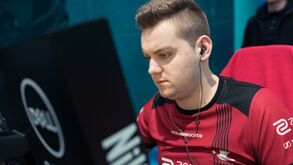 Jogador de Counter-Strike transferido por 500 mil dólares