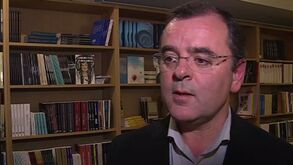 António Varela apresentou livro sobre a ascensão de Vale e Azevedo