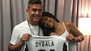 Dybala dá os parabéns a Rihanna