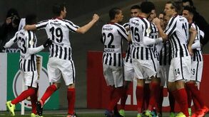 Eintracht Frankfurt é o primeiro semi-finalista da Taça 