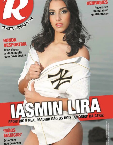 Descarregar capa em PDF de alta resolução