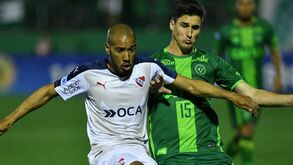 Alejandro Martinuccio dispensado pela Chapecoense