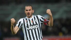 Bonucci vai pagar jantar a toda a equipa para desculpar-se por ato irrefletido
