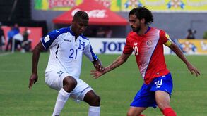 Costa Rica com Campbell e Bryan Ruiz empata nas Honduras