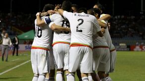 México supera Trindade e Tobago com assistência de Layún