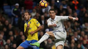 Cristiano Ronaldo salva Real Madrid em cima do apito