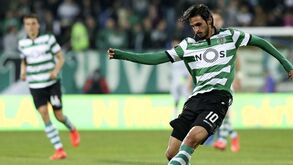 Bryan Ruiz e a adaptação a médio: «Também gosto de jogar nestas funções»