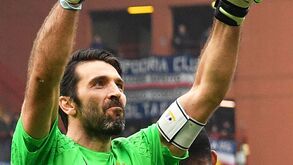 Buffon bate recorde de minutos na Juve