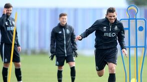 Soares já treinou sem limitações