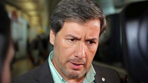 Castigo não cala Bruno de Carvalho
