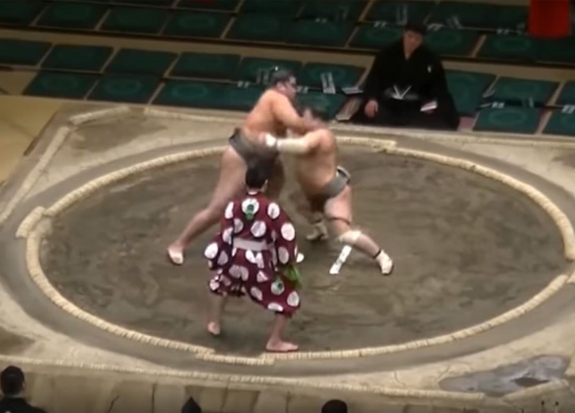 Com a modalidade em crise, o Japão quer ouvir todos os lutadores de sumo.  São 900 - Desporto - SAPO 24