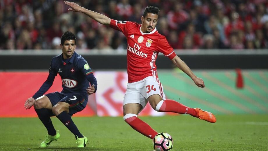 Eintracht Frankfurt assume interesse por André Almeida, agora só falta o dinheiro