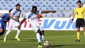 A crónica do Belenenses-Feirense, 1-2: O manto azul serviu à feira