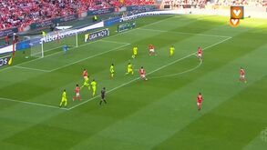 Jonas marcou o segundo... em câmara lenta