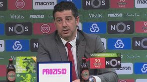 Nakajima colocou FC Porto na frente e Santa Clara pediu falta