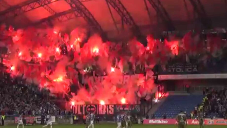 A perder, aos 82 minutos, o adversário do Sporting na Liga dos Campeões foi atrás do prejuízo e acabou por vencer, por 2-1