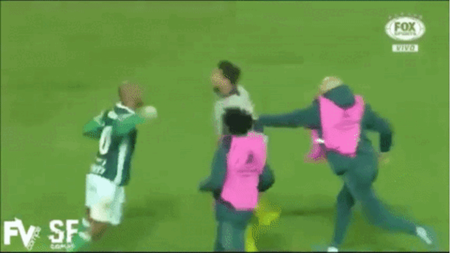 Felipe Melo mais uma vez no centro da confusão