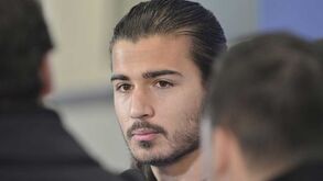 Mattheus Oliveira regressa ao Farense e João Gastão chega da Amadora
