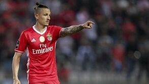 Fejsa está a apenas um título do trono europeu