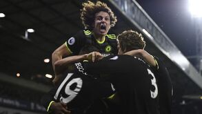 Conte celebrou de forma louca o golo do título do Chelsea