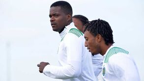 Manchester City prepara 'proposta indecente' por Gelson e William