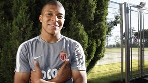 Mbappé atento ao futebol português: «Sei que o Benfica foi campeão»