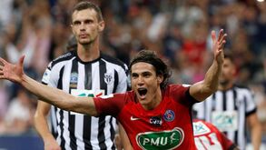 Autogolo nos descontos dá Taça ao PSG