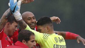 Ingleses falam em 51,6 milhões de euros por Ederson